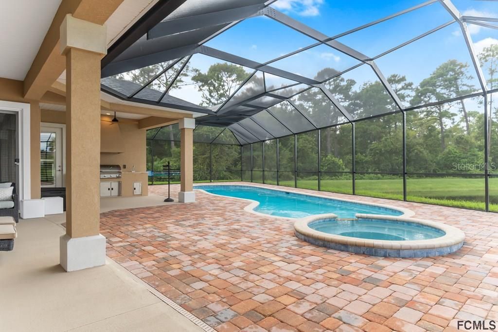 Recently Sold: $699,995 (4 beds, 4 baths, 3610 Square Feet)