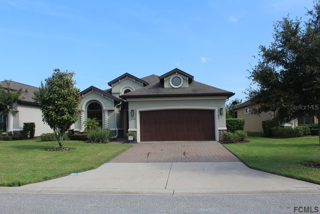 Recently Rented: $1,900 (3 beds, 2 baths, 1919 Square Feet)