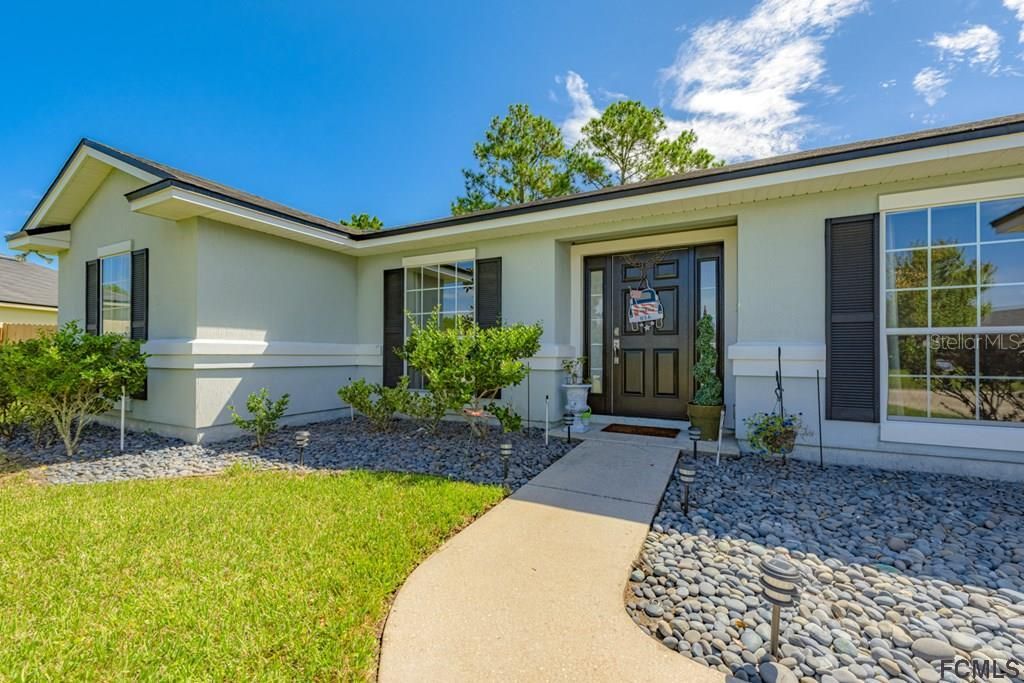 Recently Sold: $324,900 (4 beds, 3 baths, 2521 Square Feet)