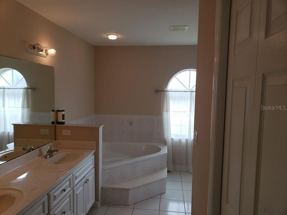 Недавно арендовано: $1,650 (3 спален, 2 ванн, 2009 Квадратных фут)