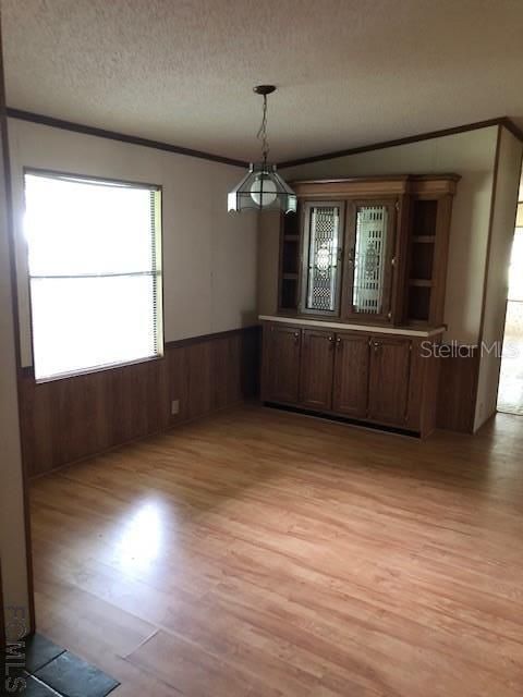 Recently Sold: $78,000 (3 beds, 2 baths, 1450 Square Feet)