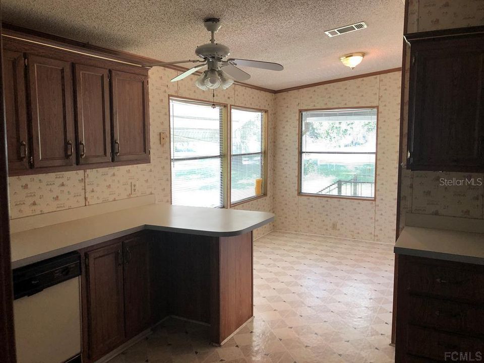 Recently Sold: $78,000 (3 beds, 2 baths, 1450 Square Feet)