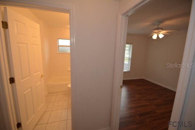 Recently Rented: $1,525 (3 beds, 2 baths, 1724 Square Feet)