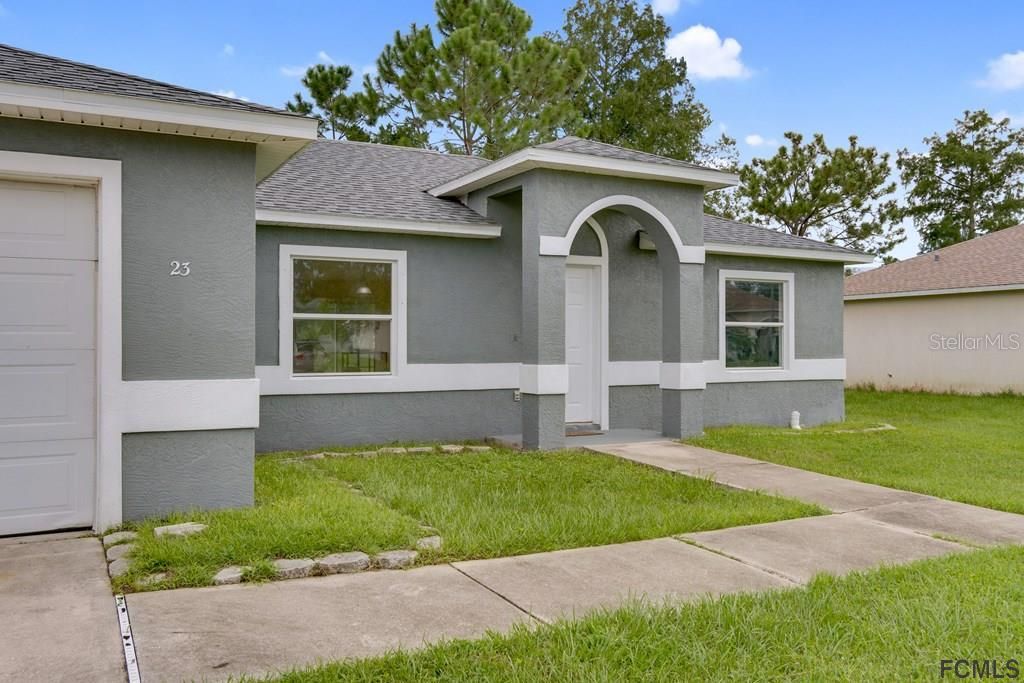 Recently Sold: $180,000 (3 beds, 2 baths, 1308 Square Feet)