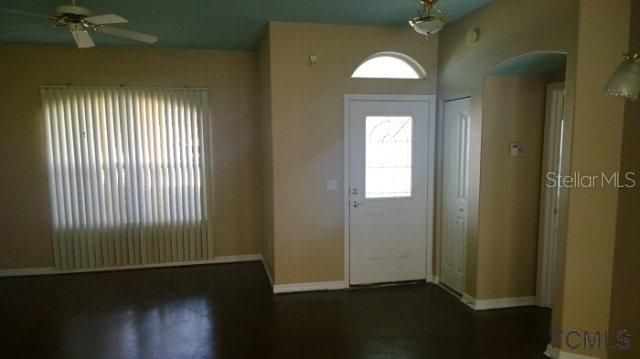 Recently Rented: $1,500 (3 beds, 2 baths, 1804 Square Feet)