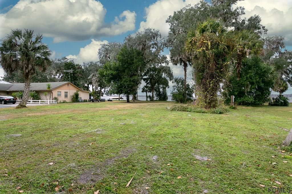 Vendido Recientemente: $299,000 (0.72 acres)