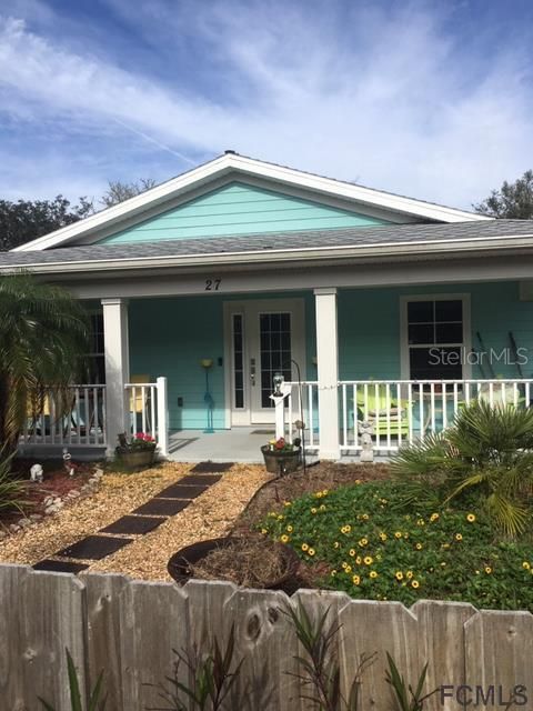 Recently Sold: $359,000 (3 beds, 2 baths, 1446 Square Feet)