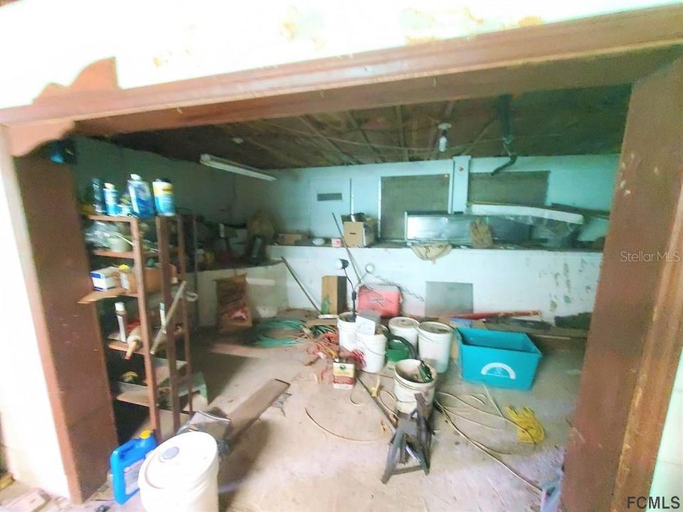 Vendido Recientemente: $100,000 (3 camas, 2 baños, 1646 Pies cuadrados)