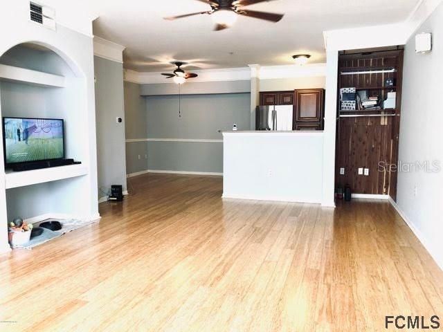 Recently Sold: $137,000 (1 beds, 1 baths, 920 Square Feet)