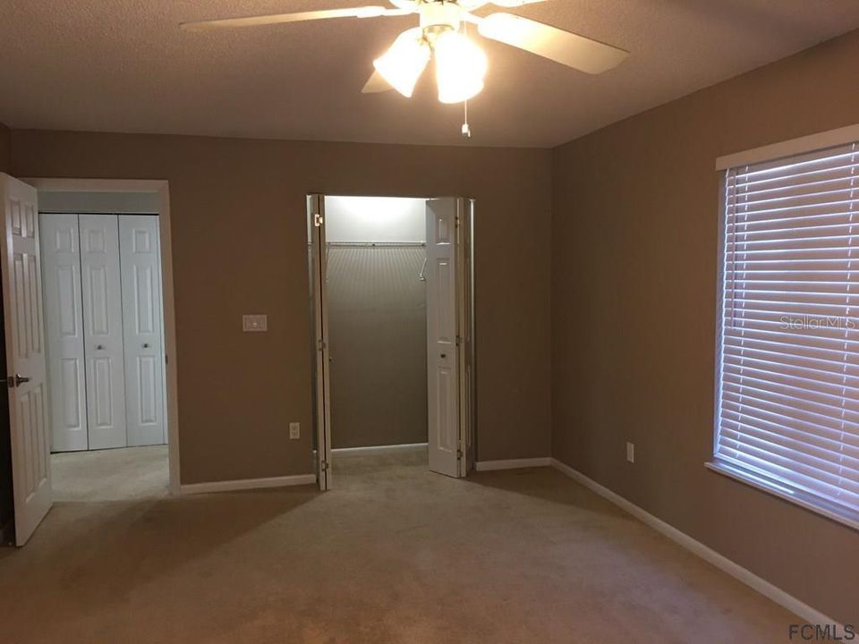 Recently Rented: $900 (1 beds, 1 baths, 762 Square Feet)