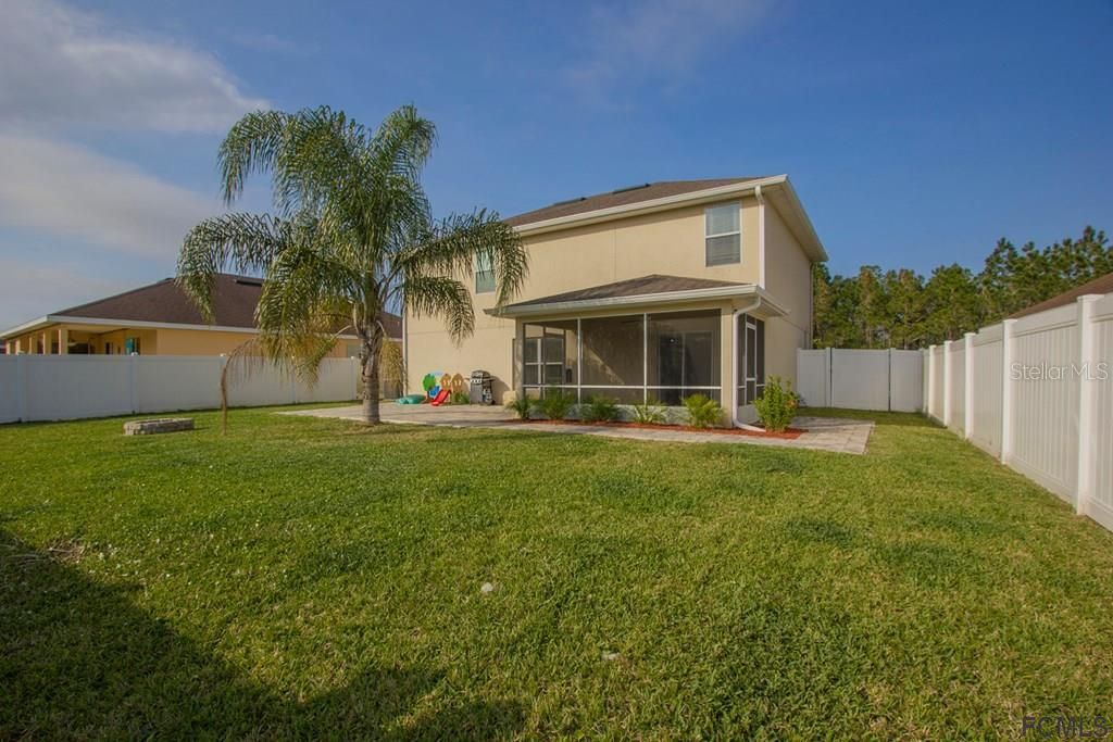 Recently Sold: $292,500 (3 beds, 2 baths, 2207 Square Feet)