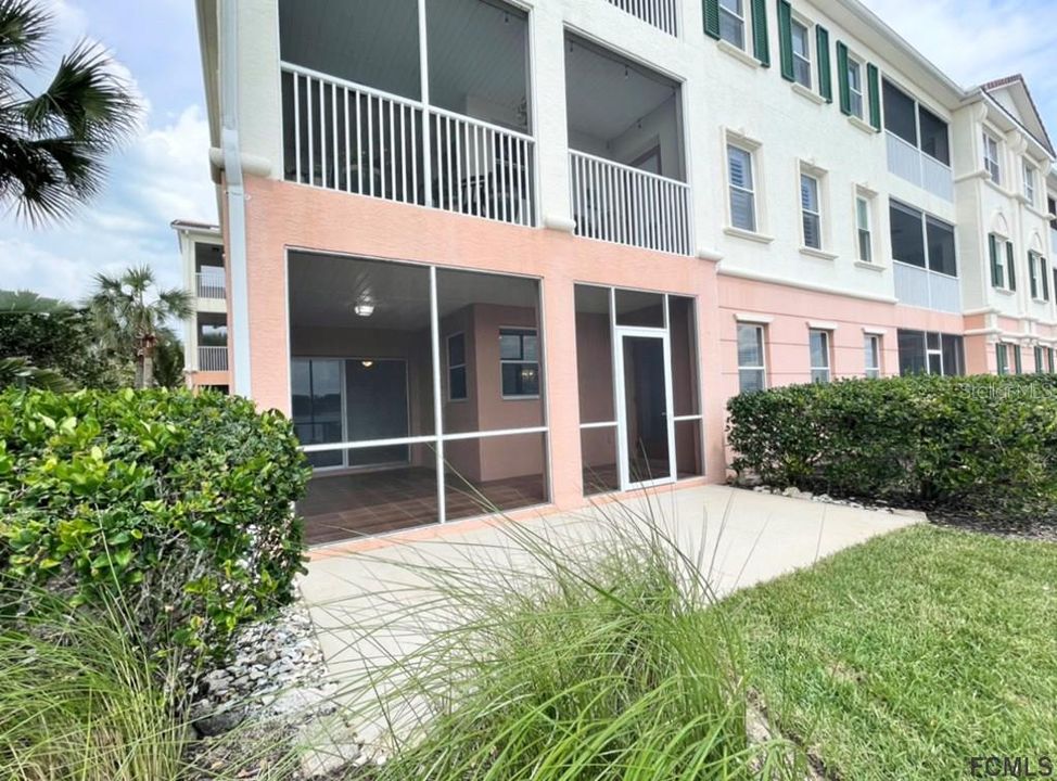Recently Sold: $410,000 (3 beds, 2 baths, 1368 Square Feet)