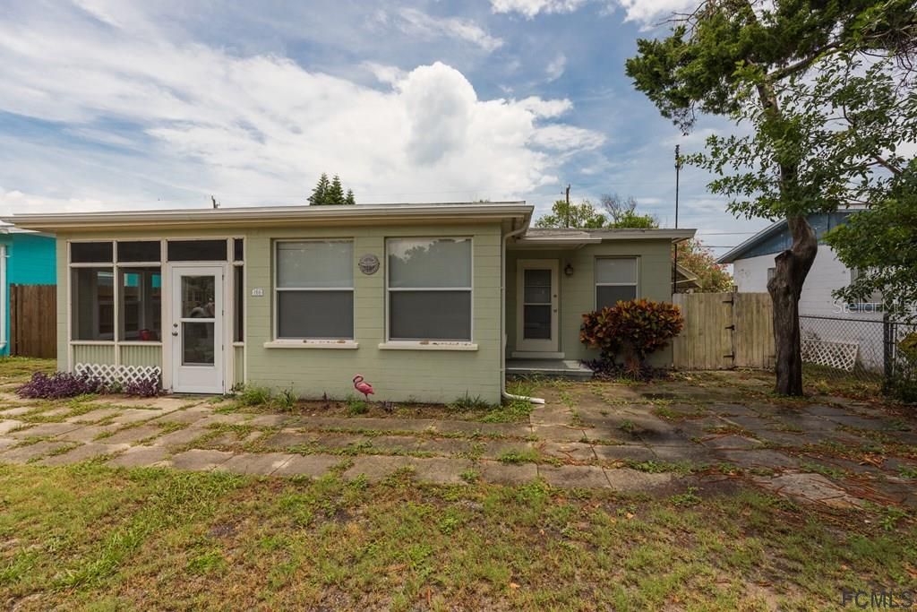 Recently Sold: $225,000 (2 beds, 1 baths, 850 Square Feet)