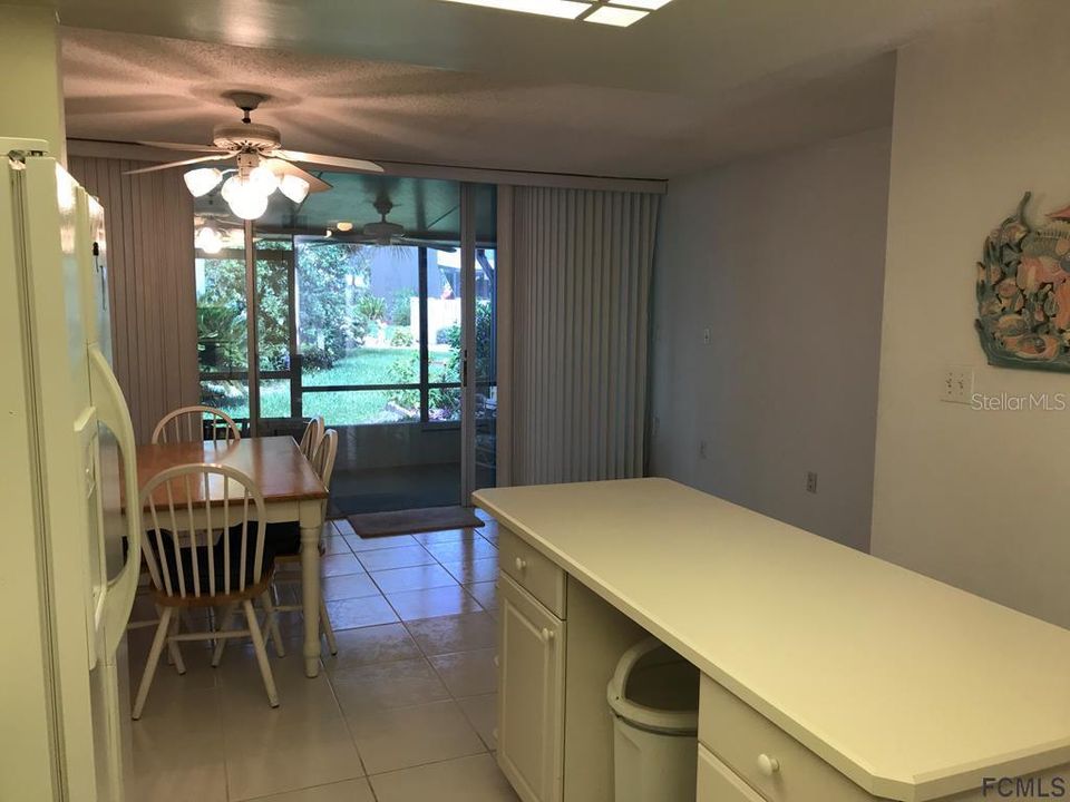 Vendido Recientemente: $209,900 (2 camas, 2 baños, 1252 Pies cuadrados)