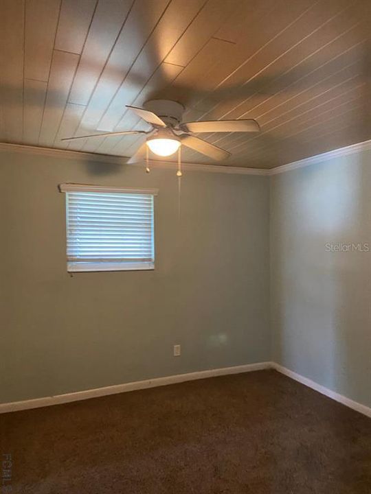 Recently Rented: $1,350 (2 beds, 1 baths, 747 Square Feet)