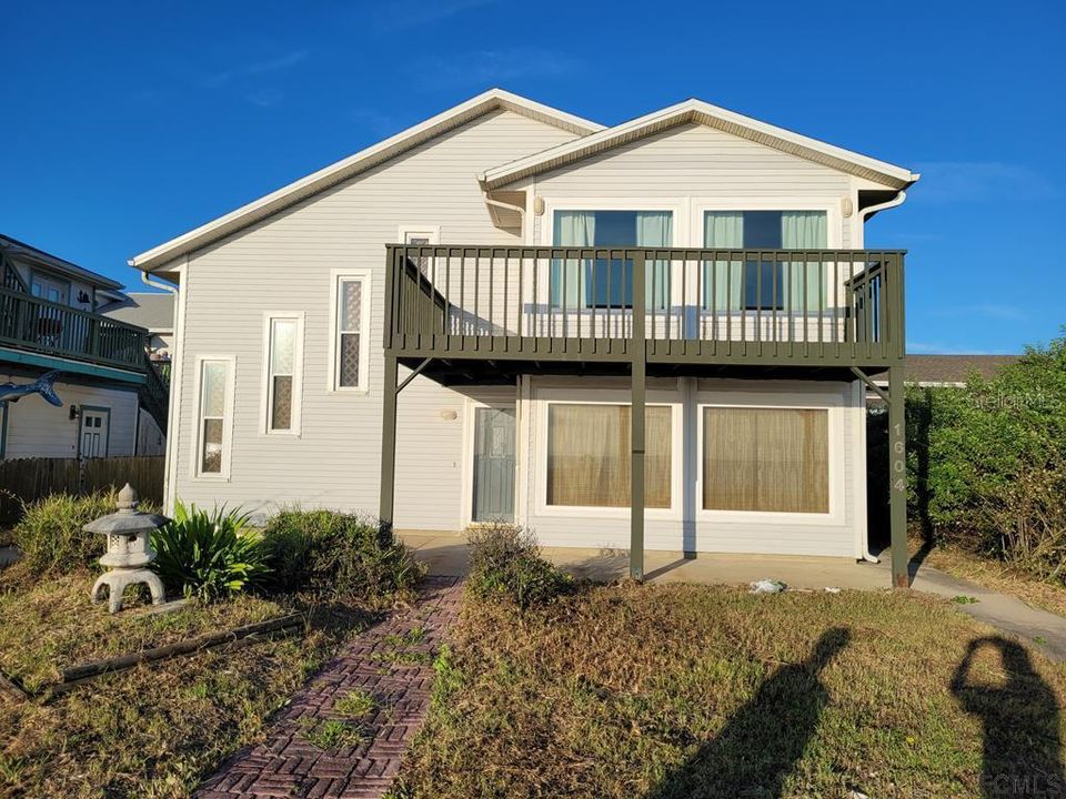 Недавно арендовано: $3,900 (3 спален, 2 ванн, 2296 Квадратных фут)