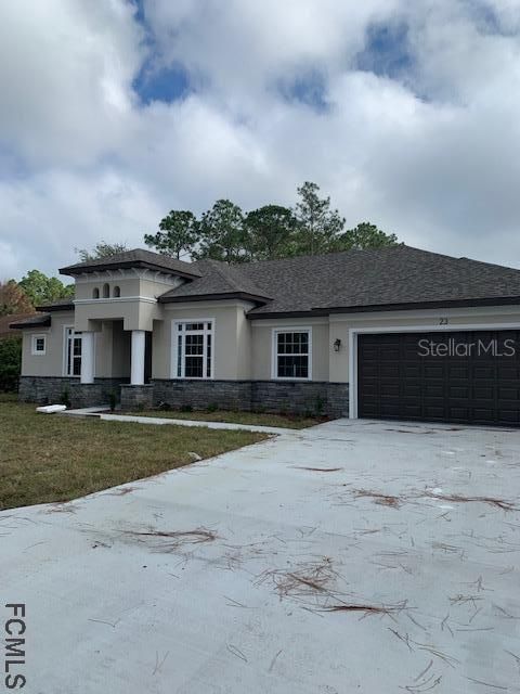 Недавно продано: $559,900 (3 спален, 2 ванн, 2017 Квадратных фут)