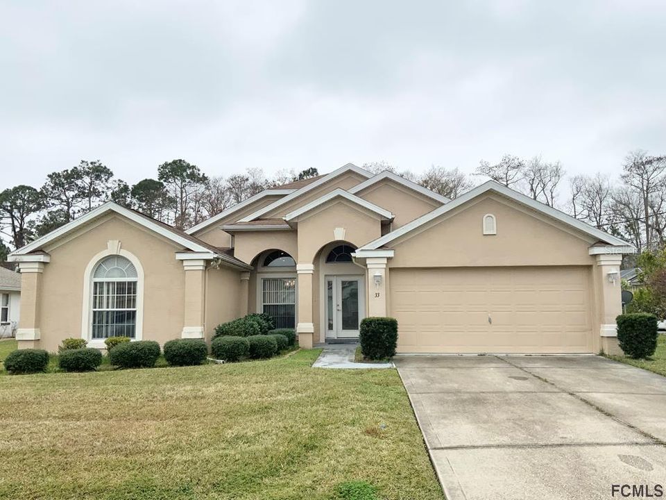 Недавно арендовано: $2,300 (4 спален, 2 ванн, 2194 Квадратных фут)