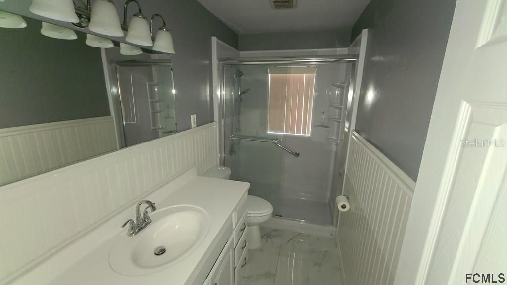 最近租的: $2,000 (4 贝兹, 2 浴室, 1690 平方英尺)