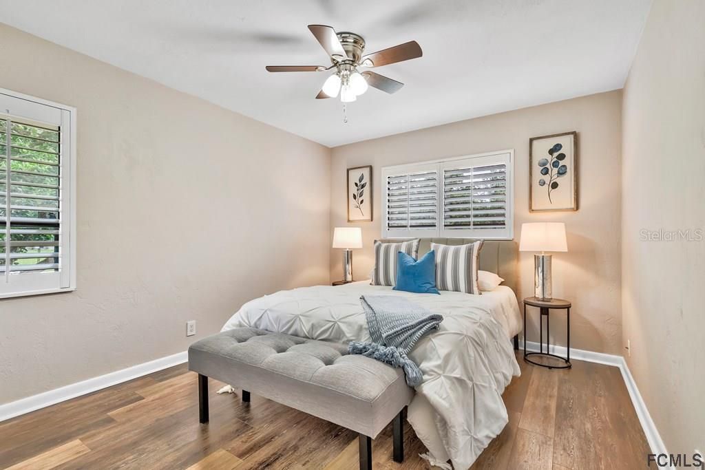 Recently Sold: $479,000 (3 beds, 2 baths, 2198 Square Feet)