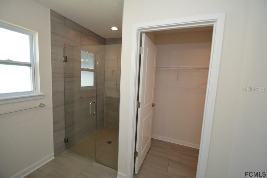 Недавно арендовано: $2,300 (3 спален, 2 ванн, 1575 Квадратных фут)