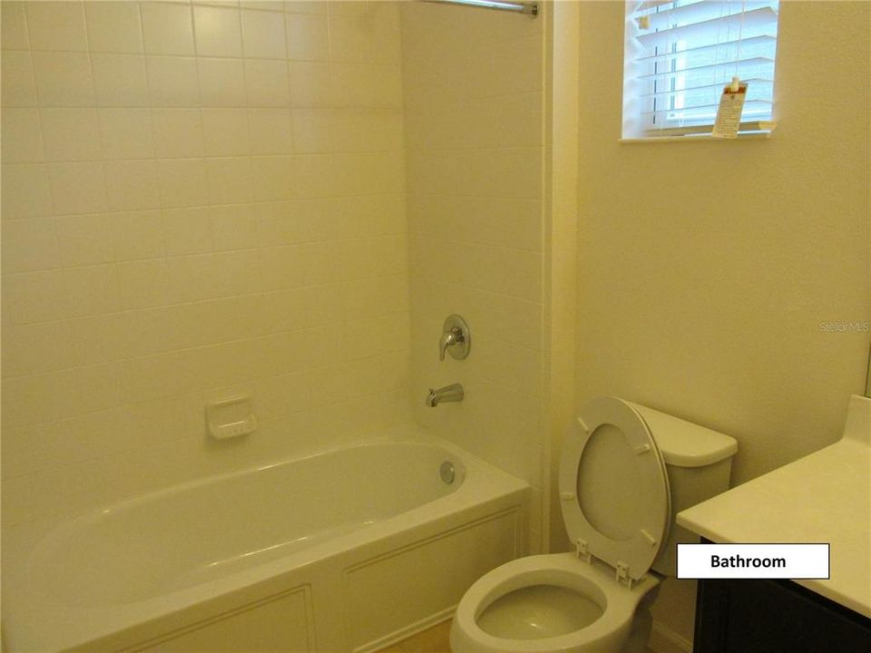 最近租的: $2,695 (4 贝兹, 3 浴室, 2420 平方英尺)