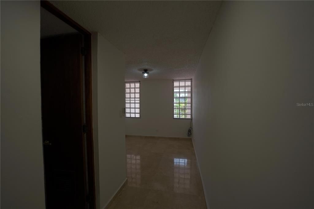 Vendido Recientemente: $515,000 (5 camas, 4 baños, 1460 Pies cuadrados)