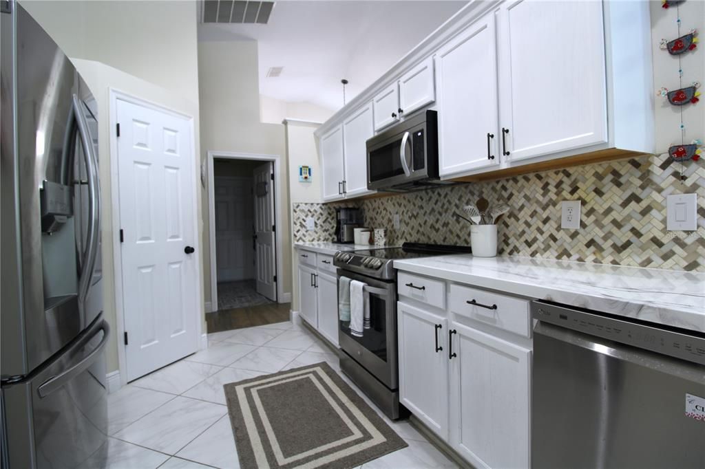 Renovated countertops and backsplash