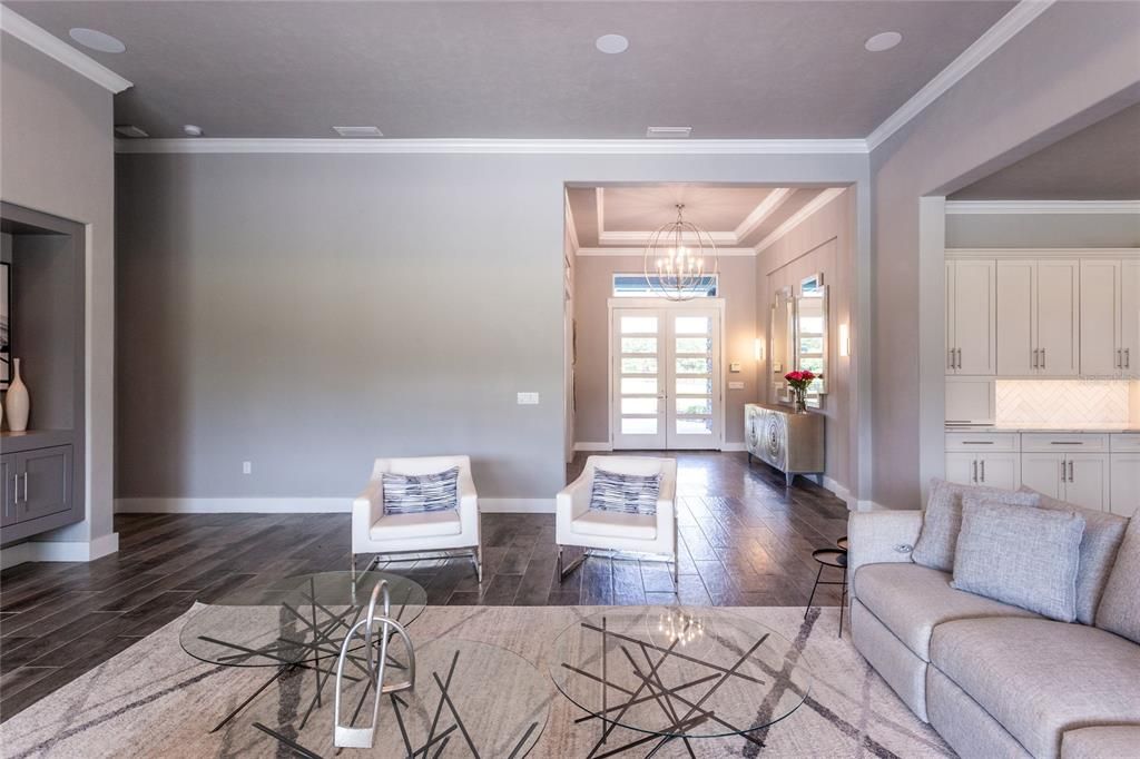 Recently Sold: $1,295,000 (4 beds, 3 baths, 4677 Square Feet)