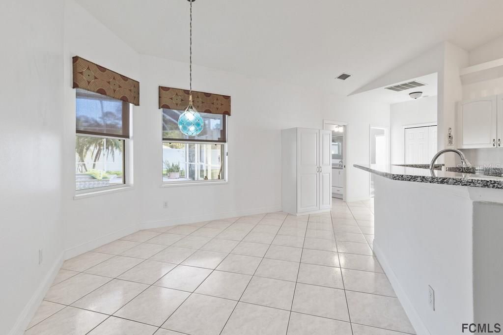 Active With Contract: $350,000 (3 beds, 2 baths, 2226 Square Feet)