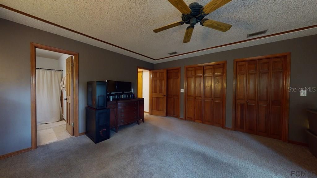 Recently Sold: $219,900 (2 beds, 2 baths, 1608 Square Feet)