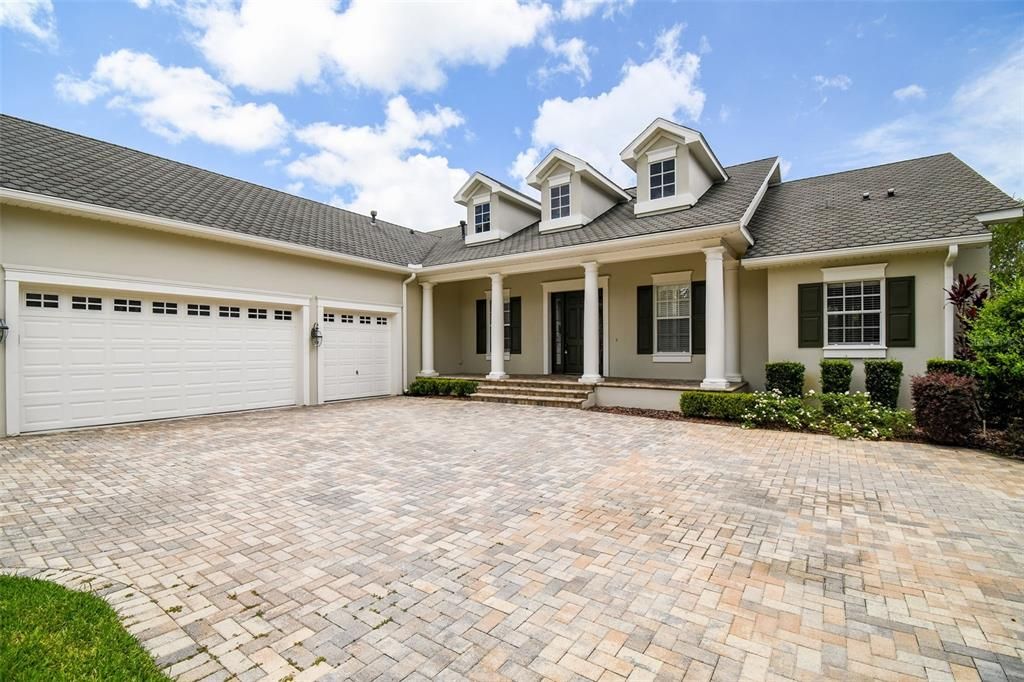 Recently Sold: $650,000 (4 beds, 3 baths, 2962 Square Feet)