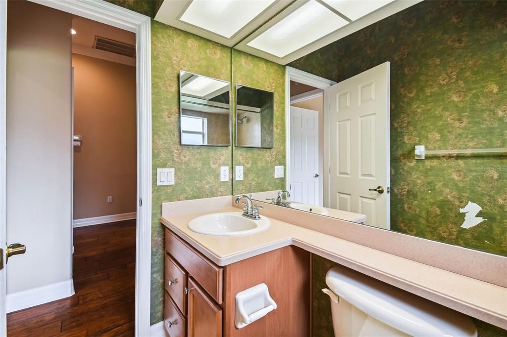 最近售出: $650,000 (4 贝兹, 3 浴室, 2962 平方英尺)