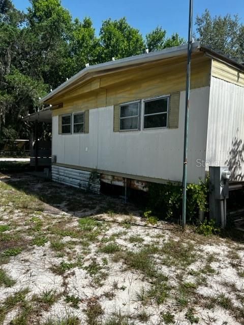 Recently Sold: $89,000 (3 beds, 2 baths, 1344 Square Feet)