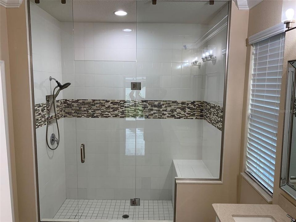 最近租的: $2,800 (4 贝兹, 2 浴室, 1863 平方英尺)