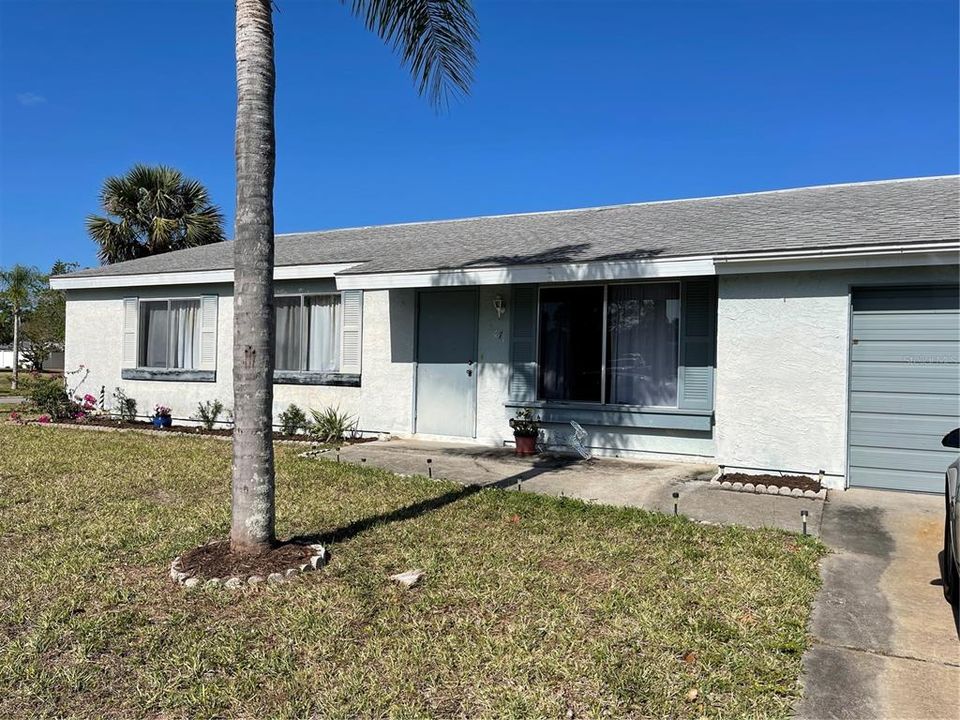 Recently Sold: $255,000 (3 beds, 2 baths, 1320 Square Feet)