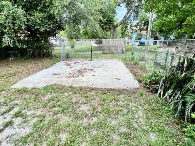 Recently Sold: $135,000 (2 beds, 0 baths, 1692 Square Feet)