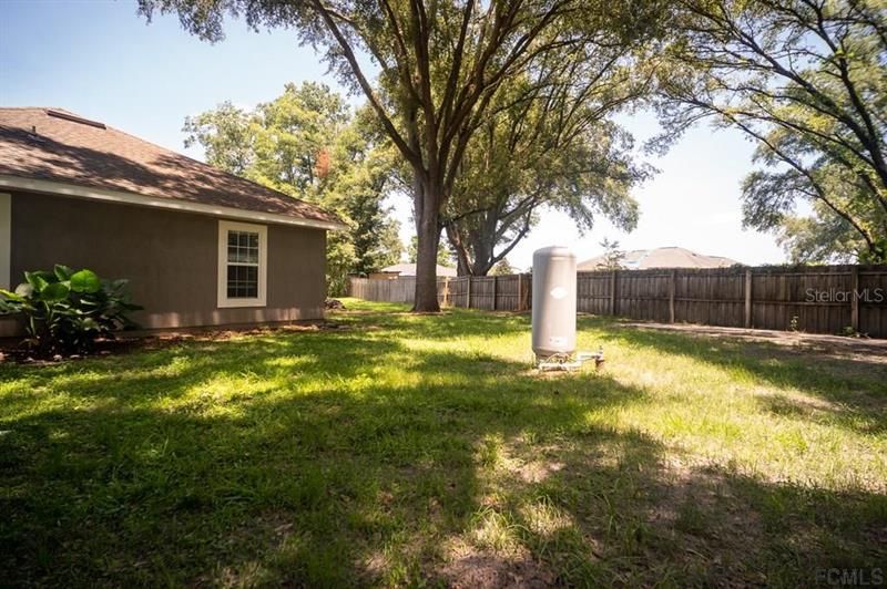 Recently Sold: $299,000 (3 beds, 2 baths, 1760 Square Feet)