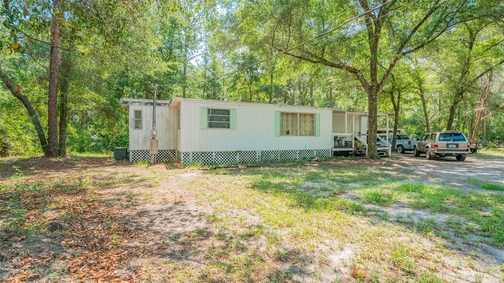 Recently Sold: $74,900 (2 beds, 1 baths, 904 Square Feet)