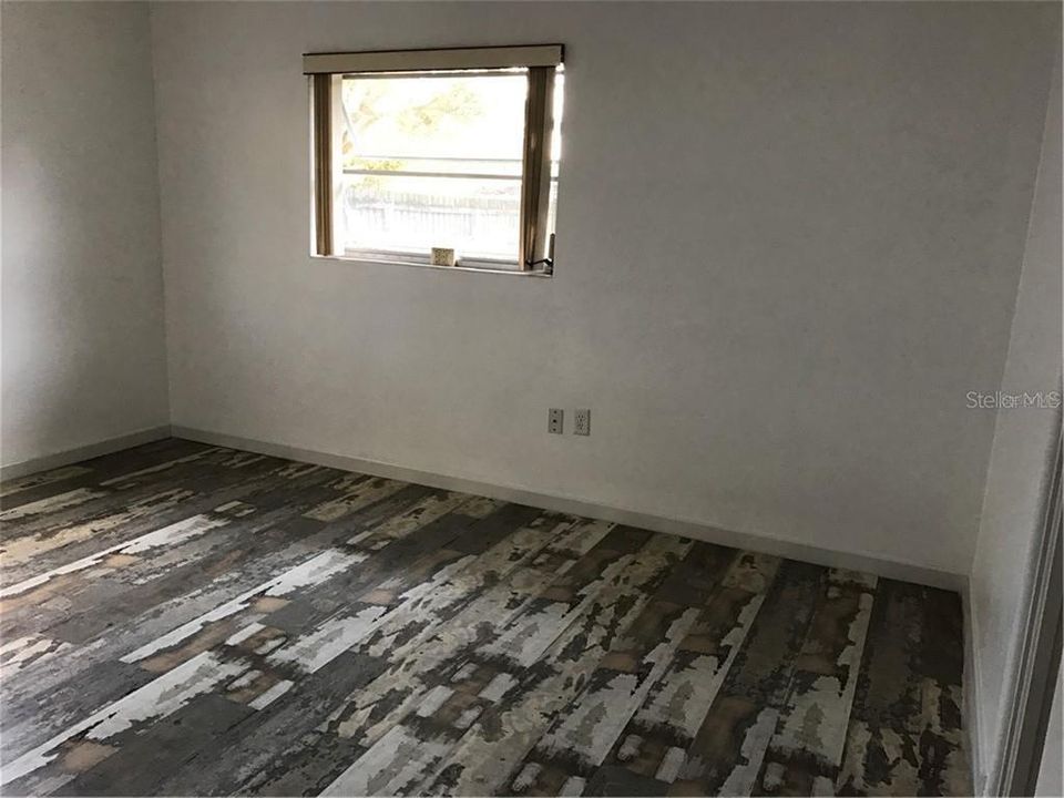 Recently Rented: $2,000 (3 beds, 2 baths, 1400 Square Feet)