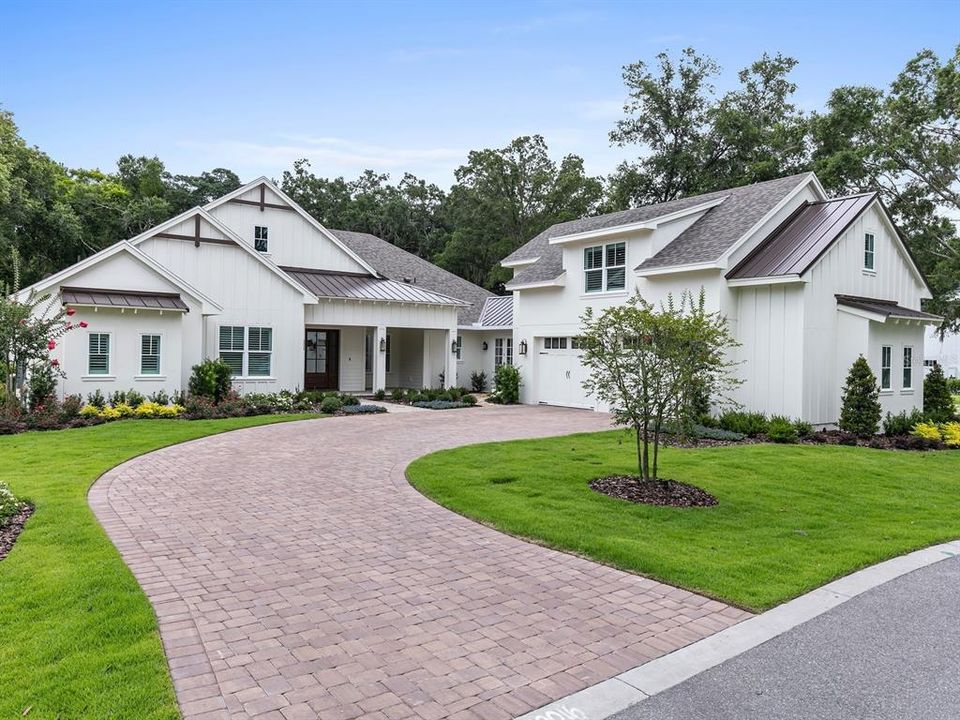 Recently Sold: $2,250,000 (4 beds, 4 baths, 4209 Square Feet)