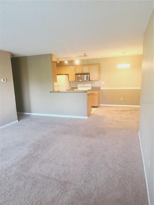 Recently Sold: $220,000 (2 beds, 2 baths, 1015 Square Feet)