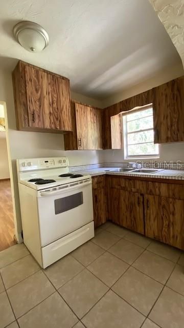 Recently Rented: $2,500 (5 beds, 2 baths, 1500 Square Feet)
