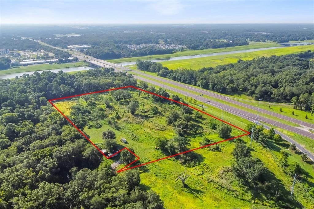 Недавно продано: $3,900,000 (15.56 acres)