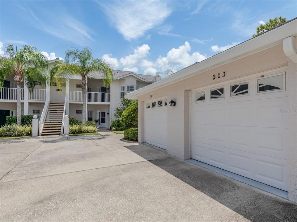 For Rent: $5,000 (2 beds, 2 baths, 1280 Square Feet)