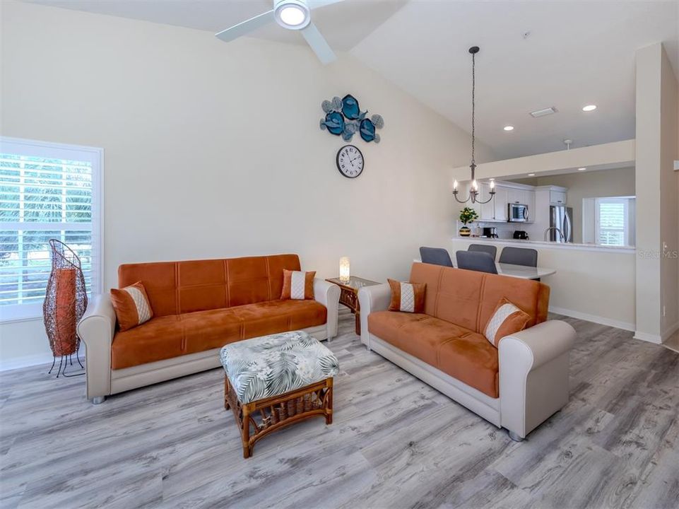 For Rent: $5,000 (2 beds, 2 baths, 1280 Square Feet)
