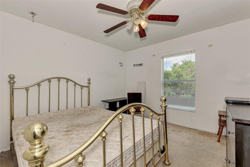 Recently Sold: $299,000 (3 beds, 2 baths, 1683 Square Feet)