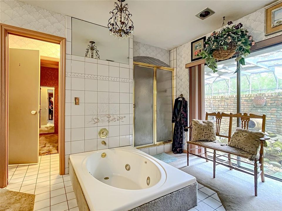 最近售出: $1,125,000 (5 贝兹, 5 浴室, 5160 平方英尺)