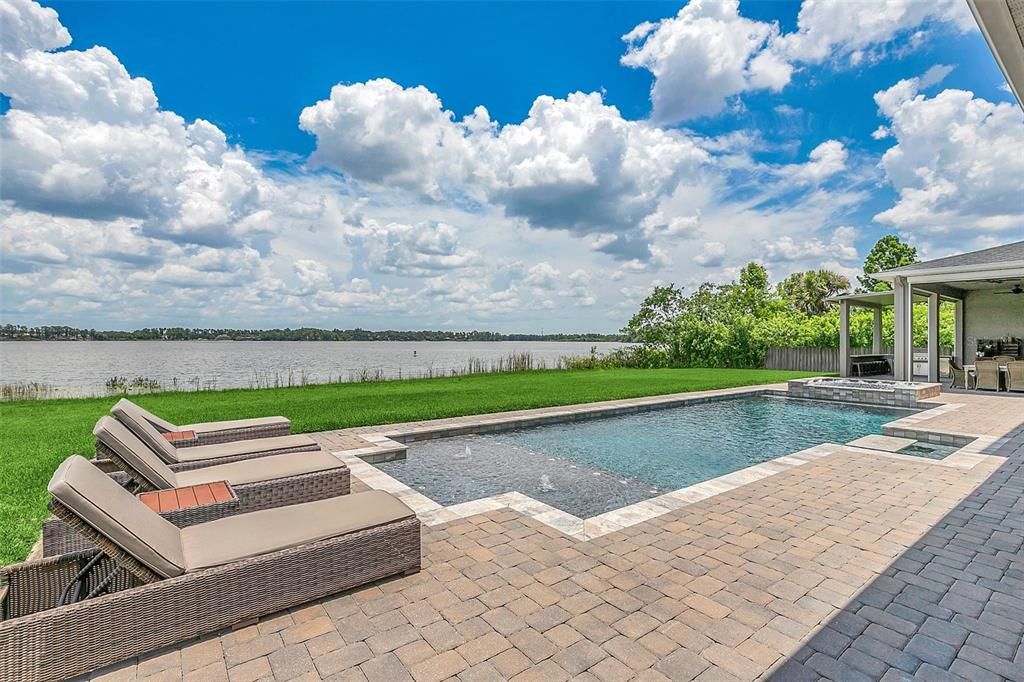 Recently Sold: $1,949,900 (5 beds, 4 baths, 4793 Square Feet)