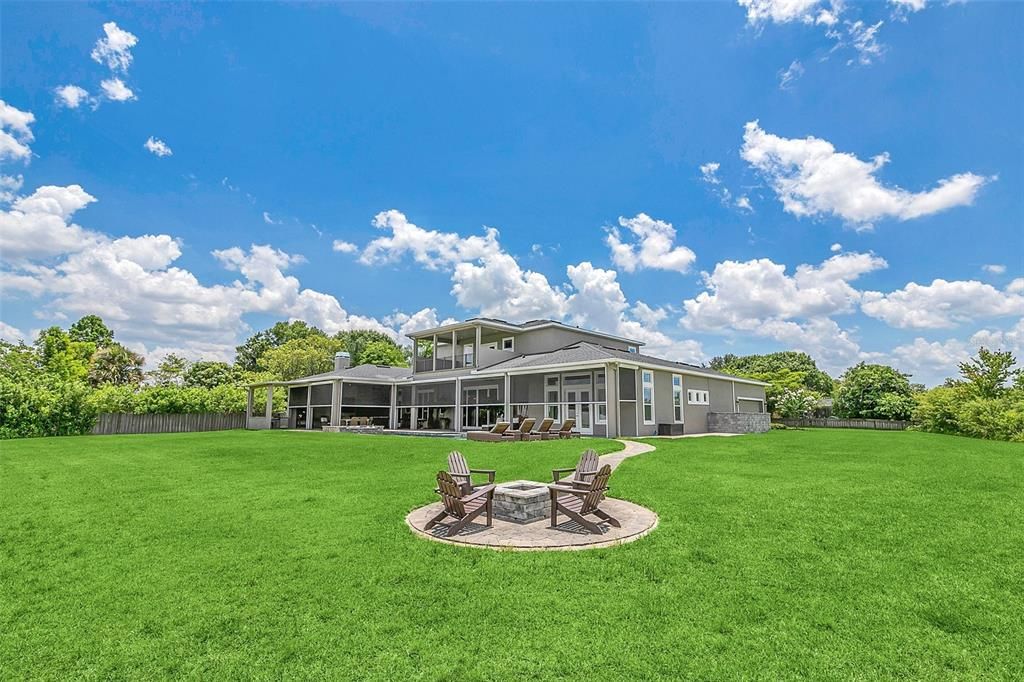 Recently Sold: $1,949,900 (5 beds, 4 baths, 4793 Square Feet)